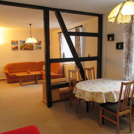 Haus Hasenmueller Apartman Schmiedefeld am Rennsteig Kültér fotó